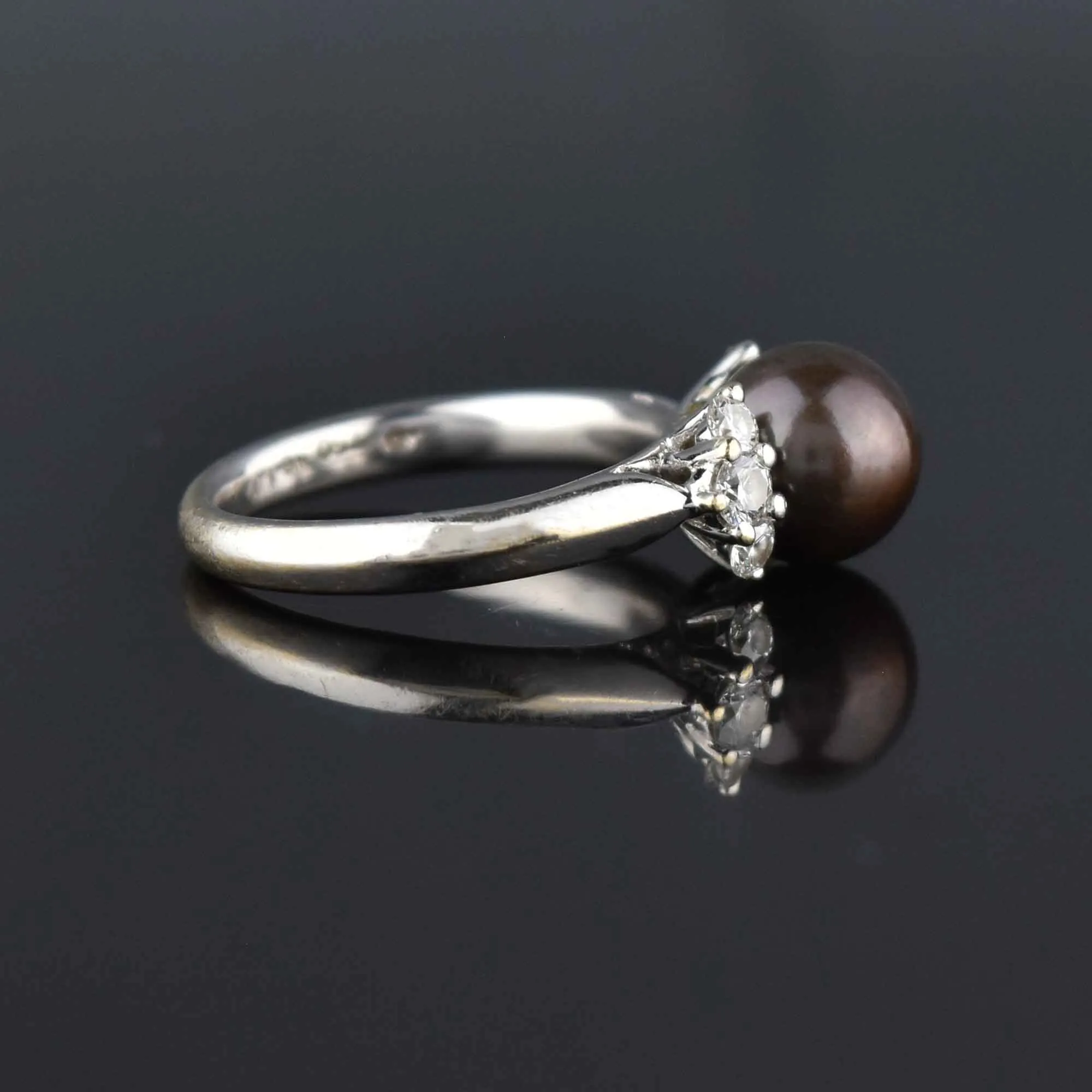 18K White Gold Diamond Black Pearl Ring