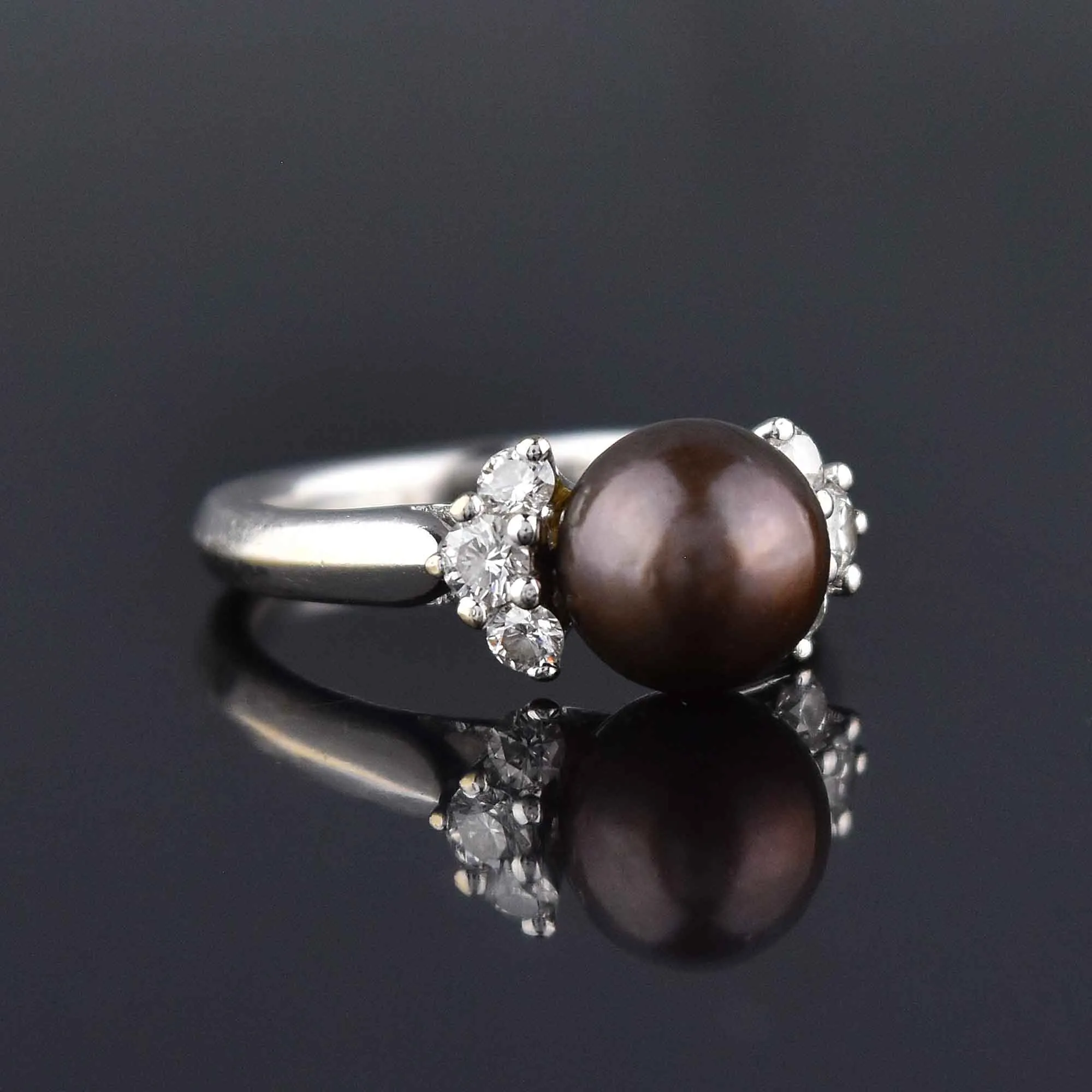 18K White Gold Diamond Black Pearl Ring