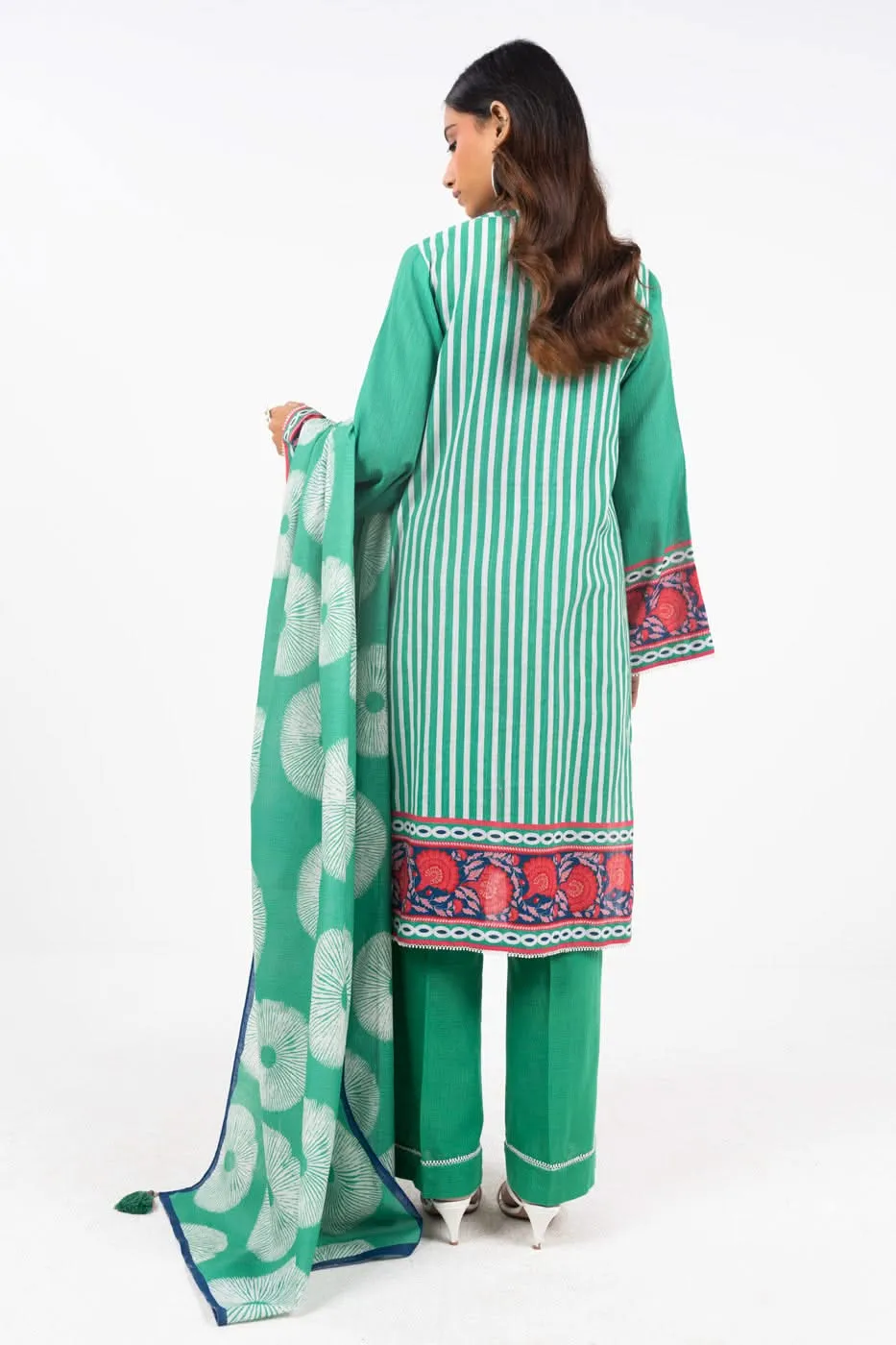 2 Piece Printed Khaddar Suit With Light Khaddar Dupatta