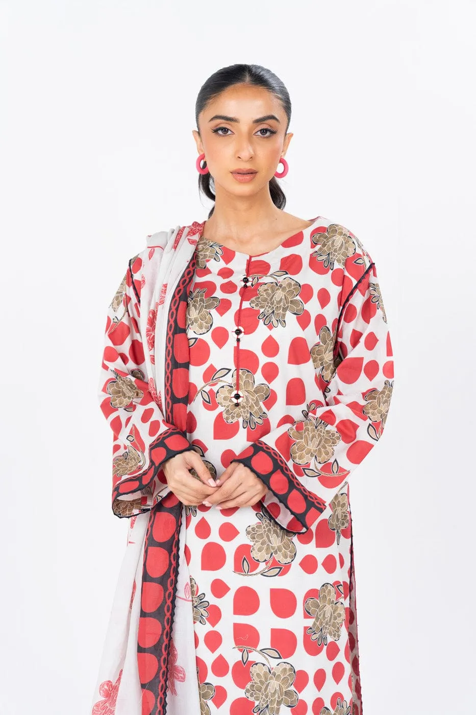 3 Pc Printed Cambric Suit With Printed Lawn Dupatta