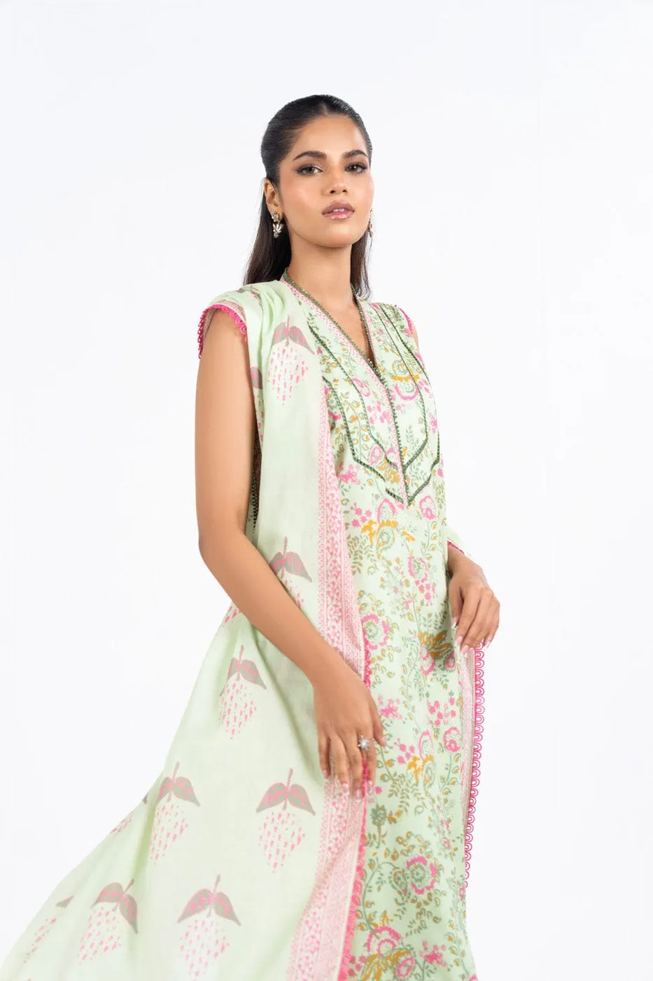 3 Pc Printed Lawn Suit With Lawn Dupatta