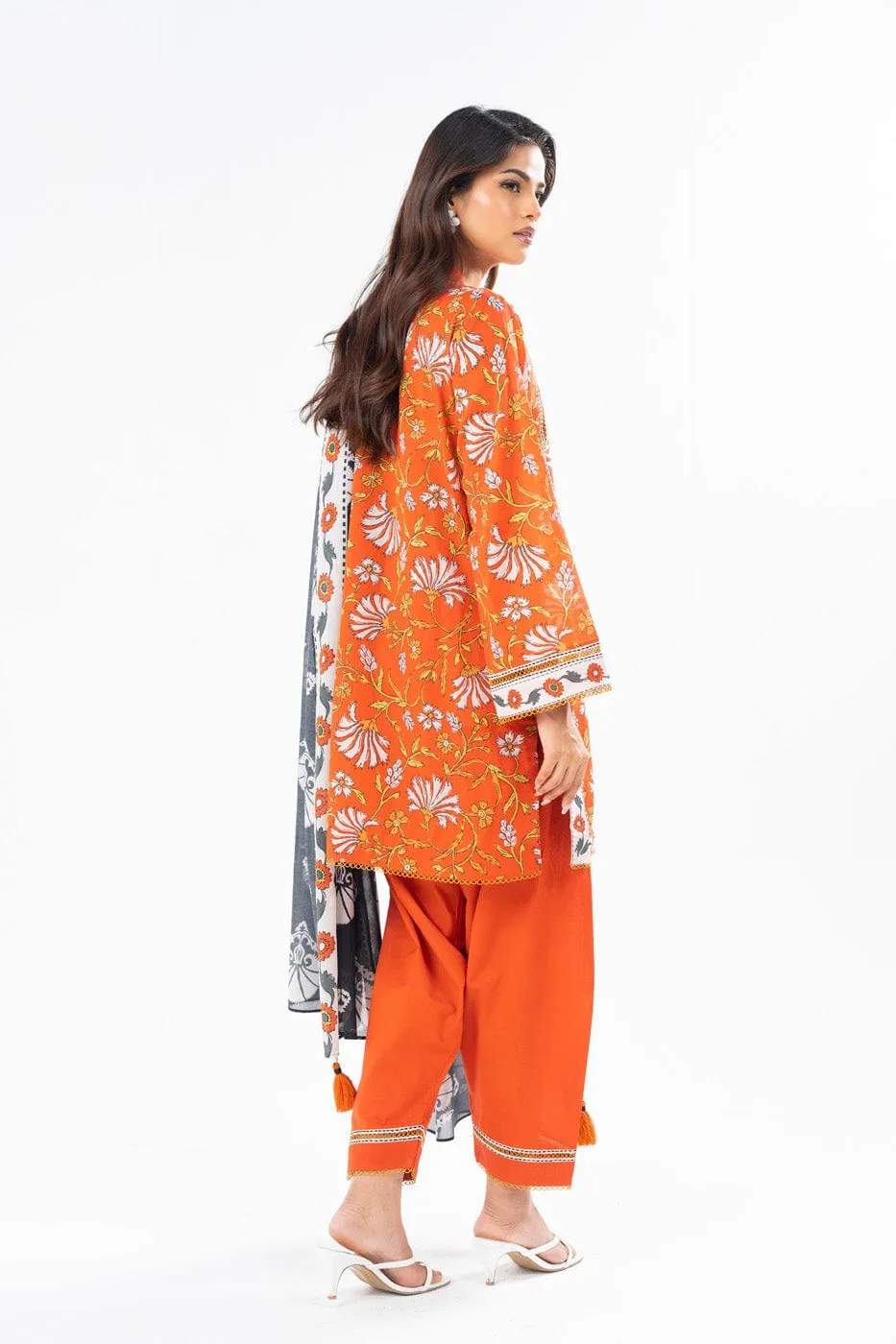 3 Pc Printed Lawn Suit With Printed Lawn Dupatta