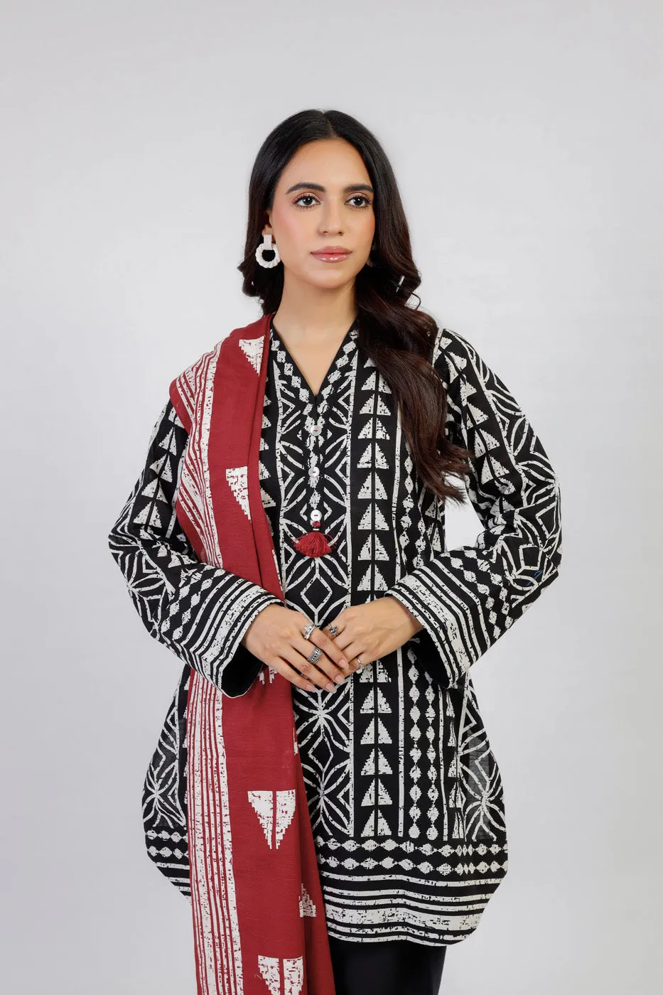 3 Piece Printed Khaddar Suit With Light Khaddar Dupatta