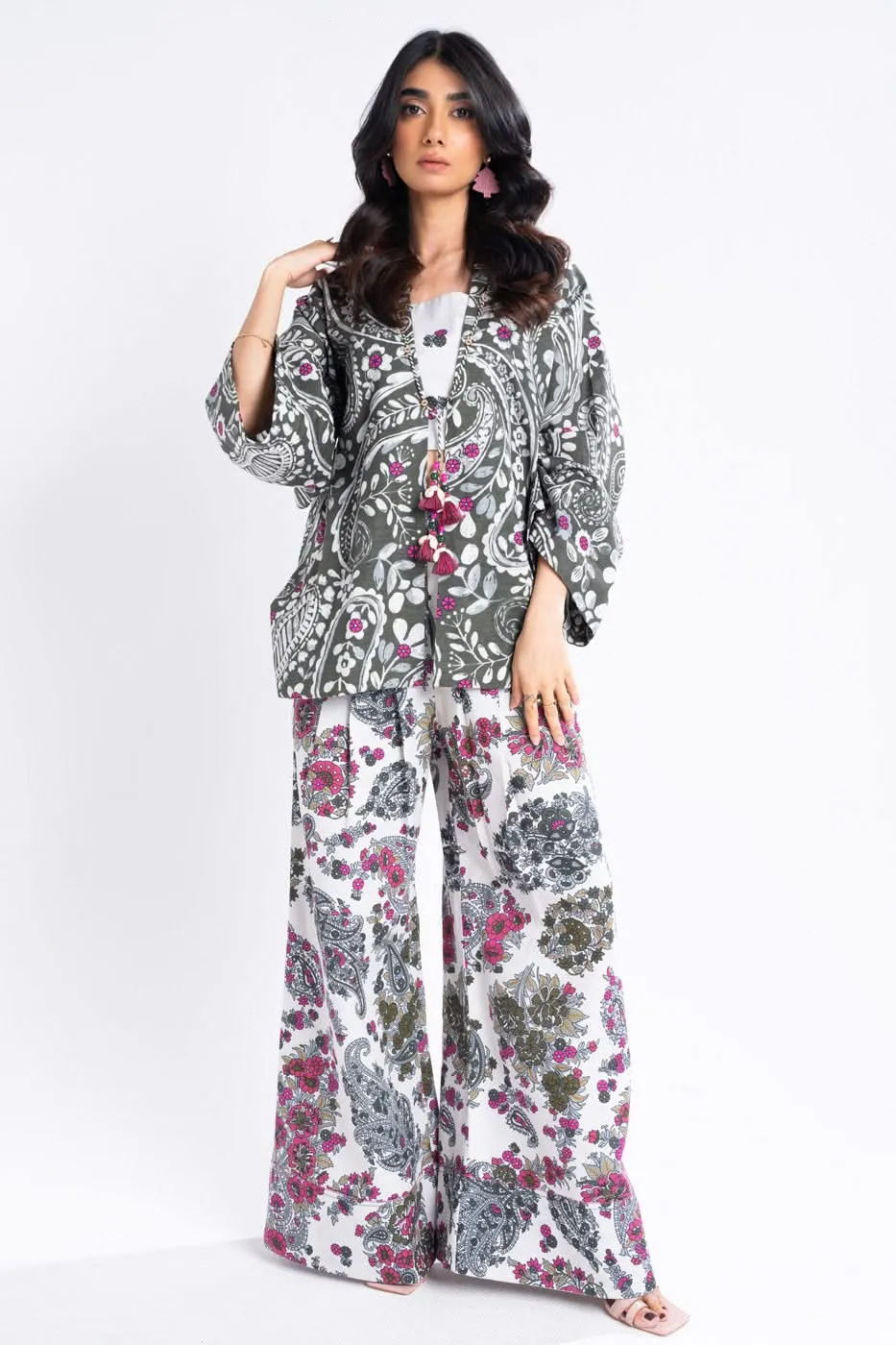 3 Piece Printed Khaddar Suit With Light Khaddar Dupatta