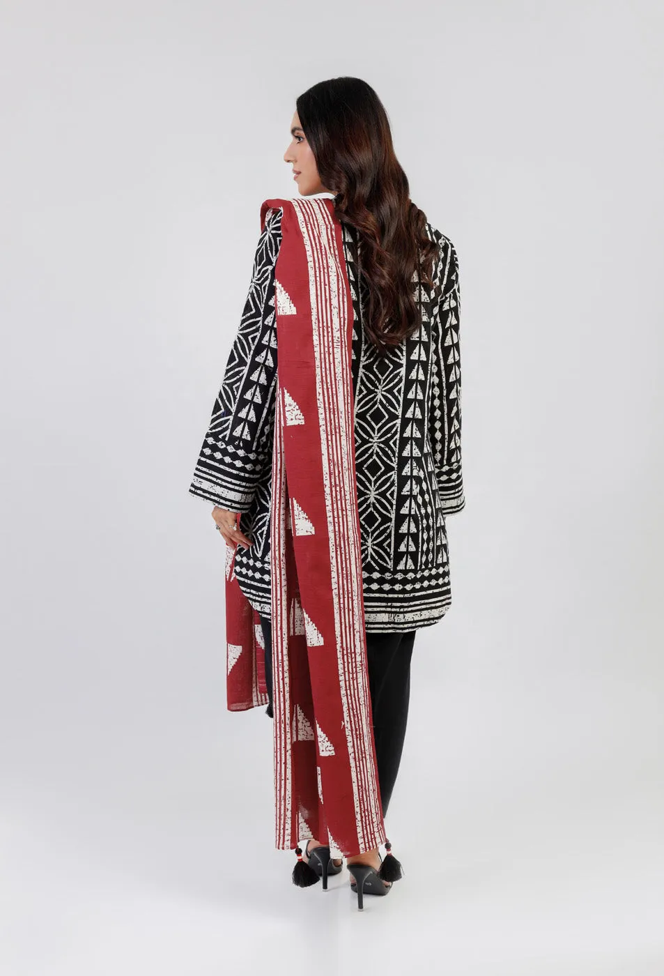 3 Piece Printed Khaddar Suit With Light Khaddar Dupatta