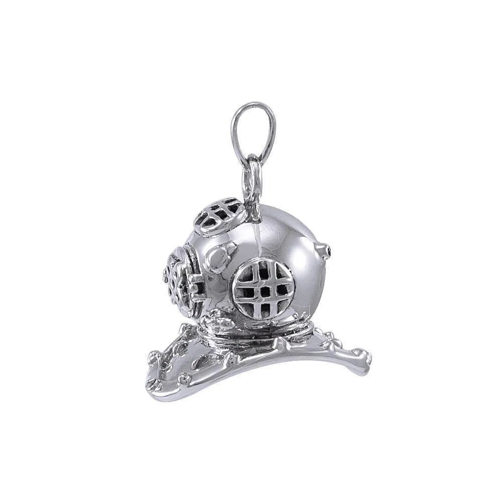 3D Dive Helmet ~ Sterling Silver Pendant  TP1021