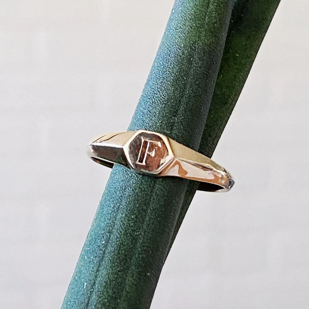 Astra Gold Signet Ring with Engraved Block Letter