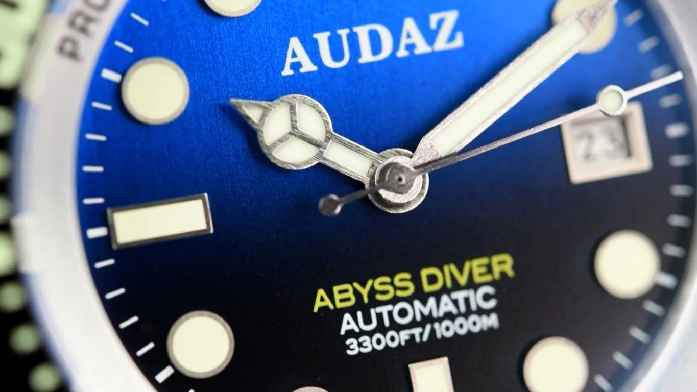 Audaz Abyss Diver ADZ-3010-04 (Pre-owned)