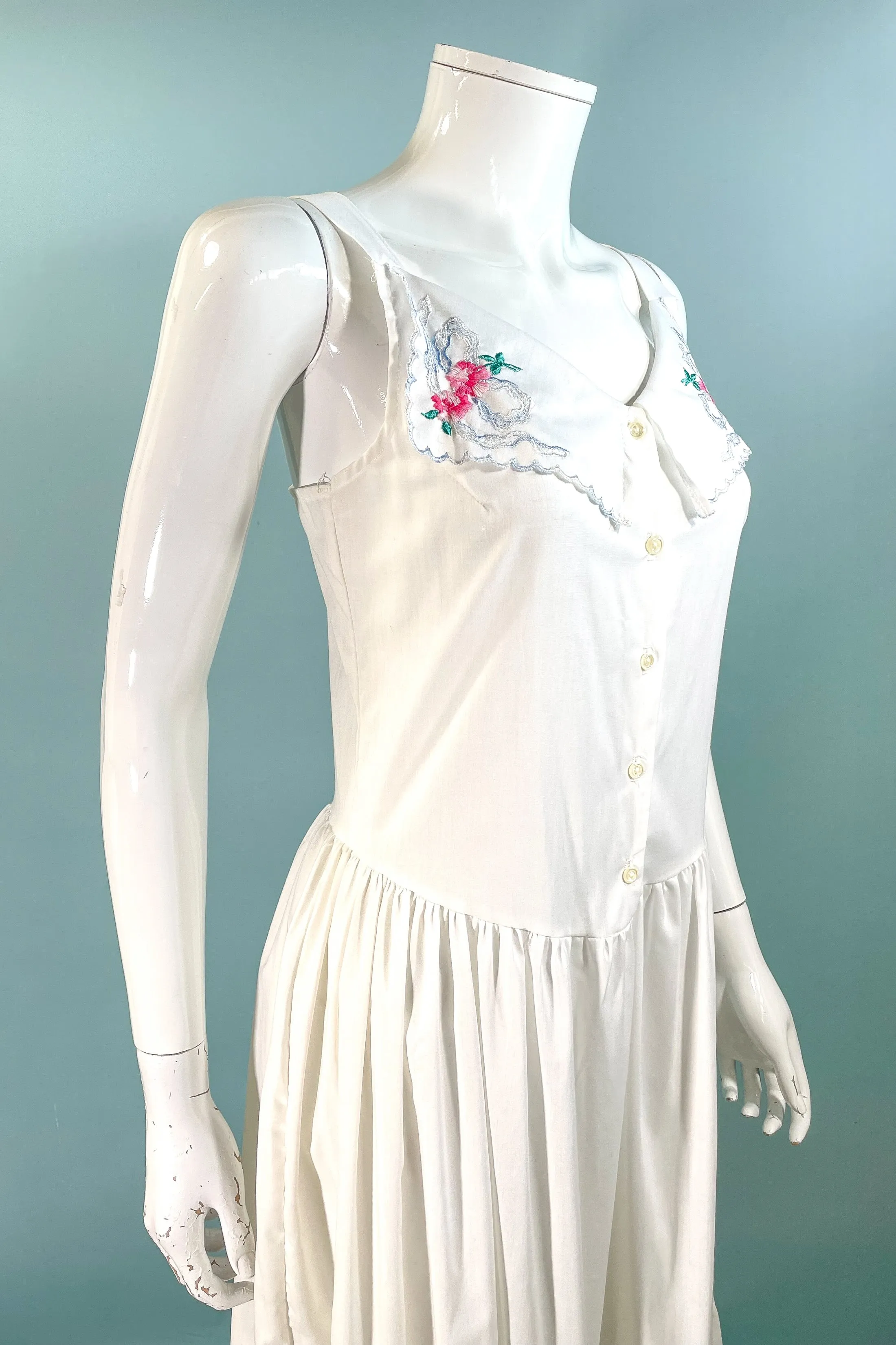 Avon Fashions Vintage White Summer Prairie Dress, Embroidered Collar SZ 7/8