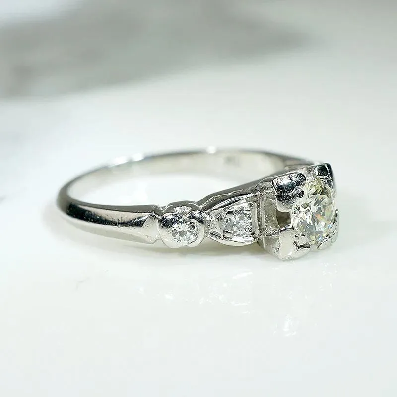 Classic 1940s Diamond & Platinum Engagement Ring