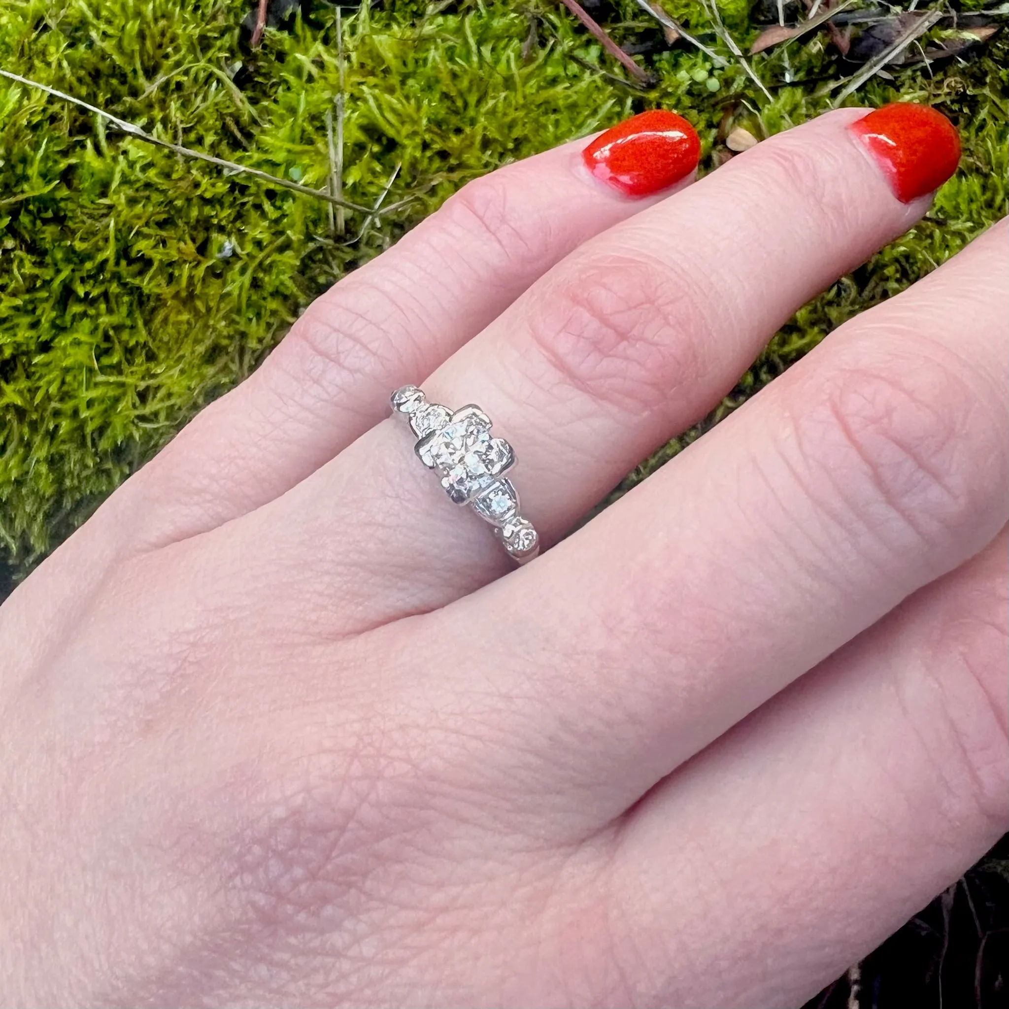 Classic 1940s Diamond & Platinum Engagement Ring