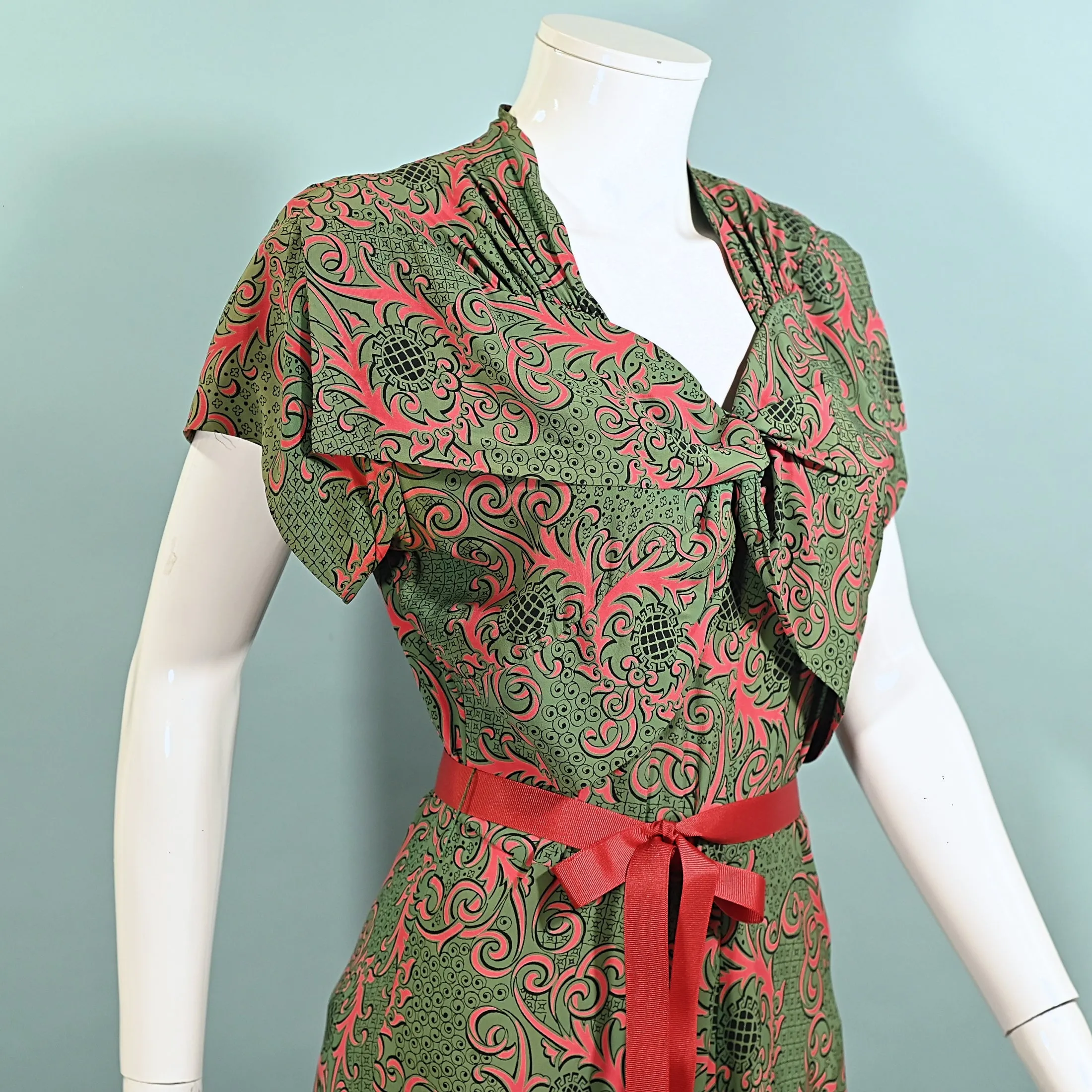 Tony Karen Vintage 40s Rayon Dress, Green/Red Novelty Print