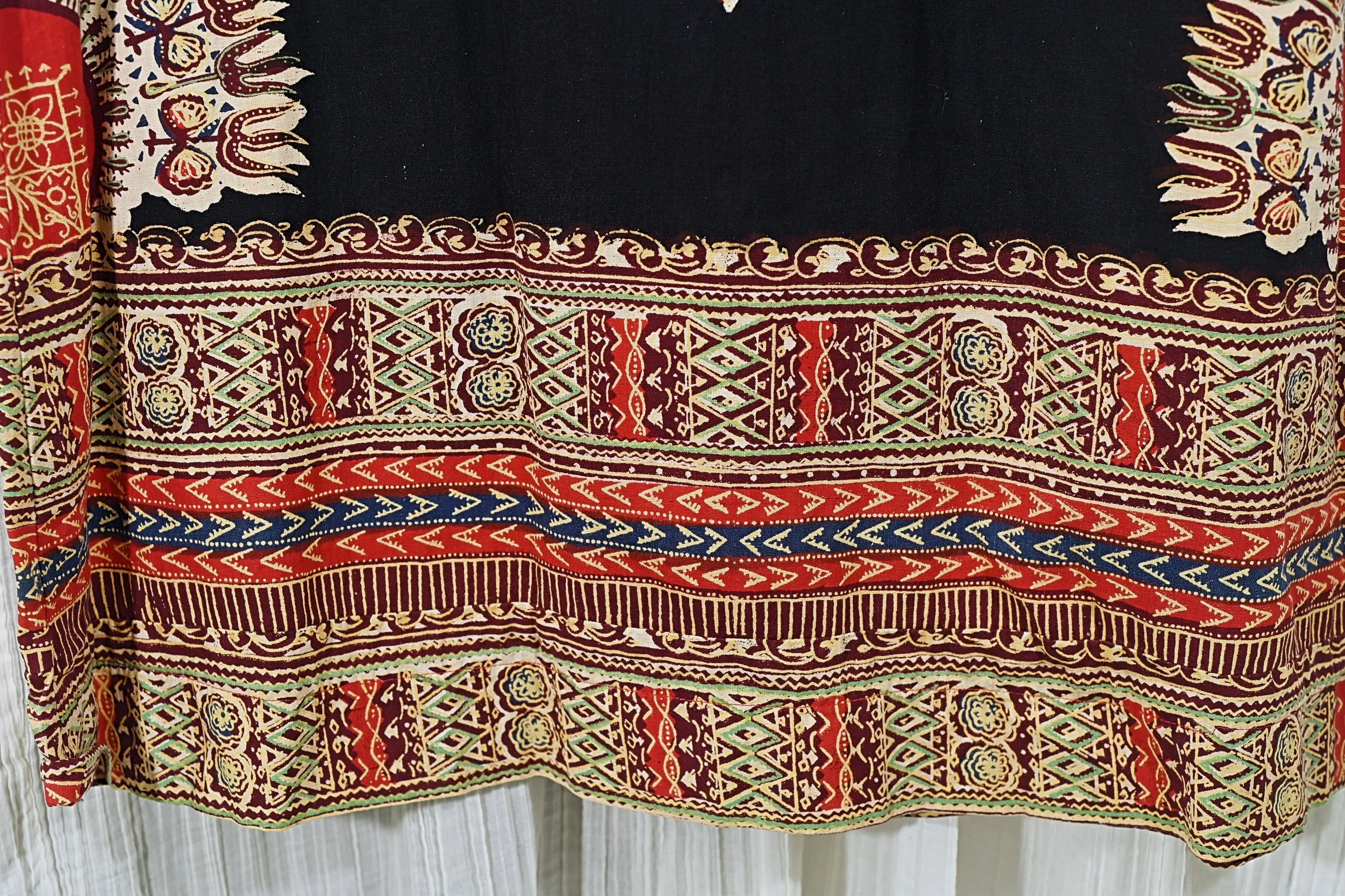 Vintage 60s Caftan Bohemian Hippie Dress Loungewear, Block Print from Pakistan S