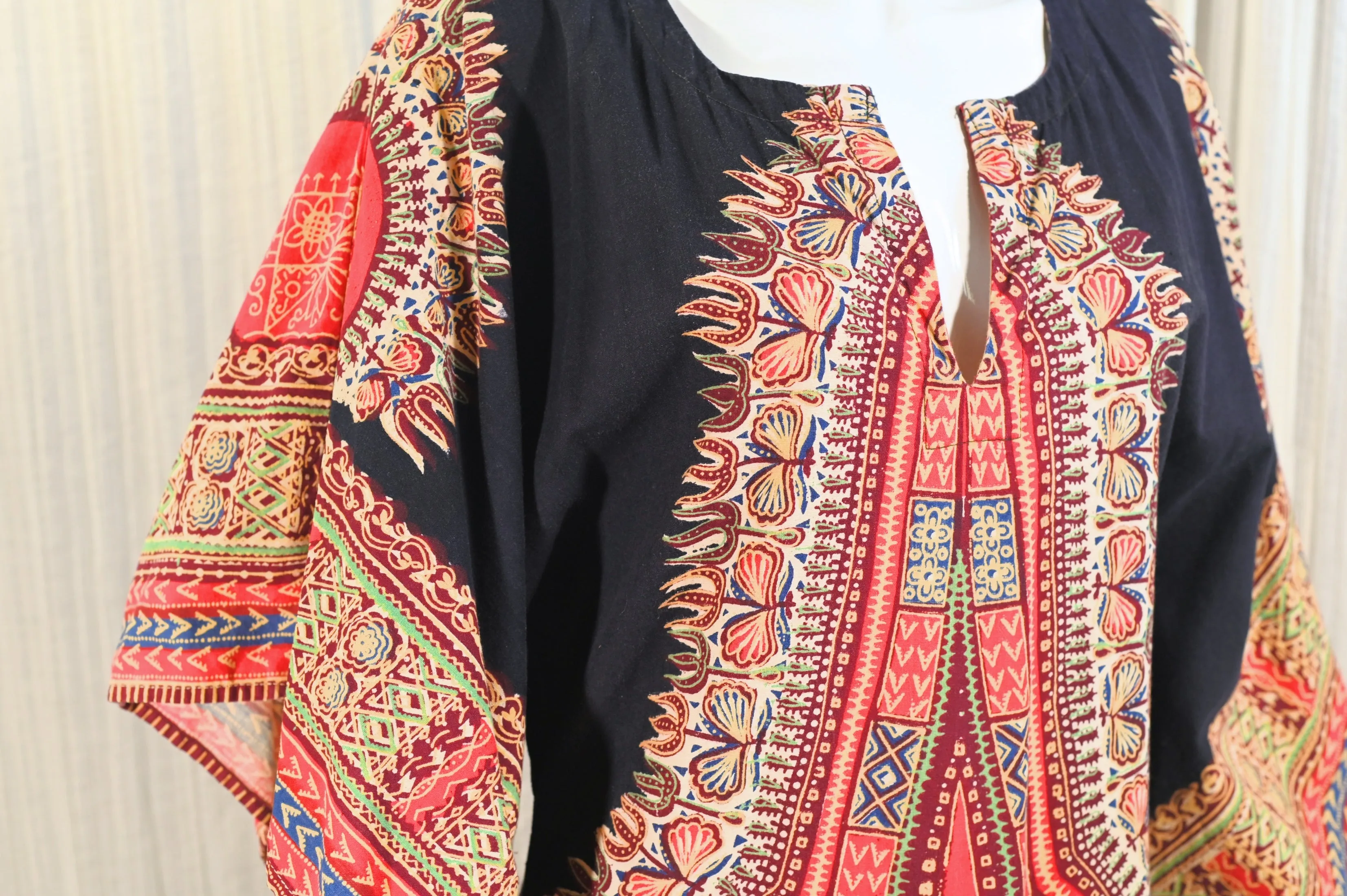 Vintage 60s Caftan Bohemian Hippie Dress Loungewear, Block Print from Pakistan S